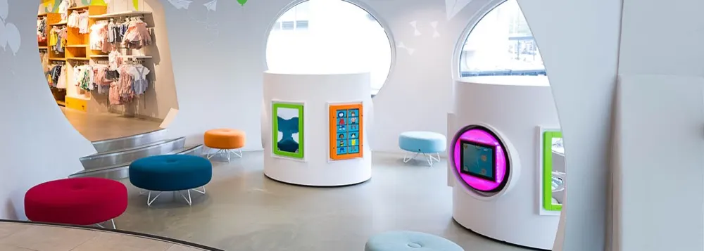 Kids corner at H&M Rotterdam