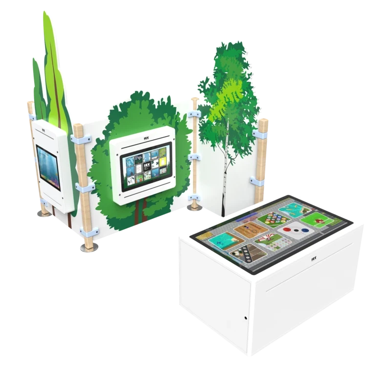 Playhouse Arctic M Interactive